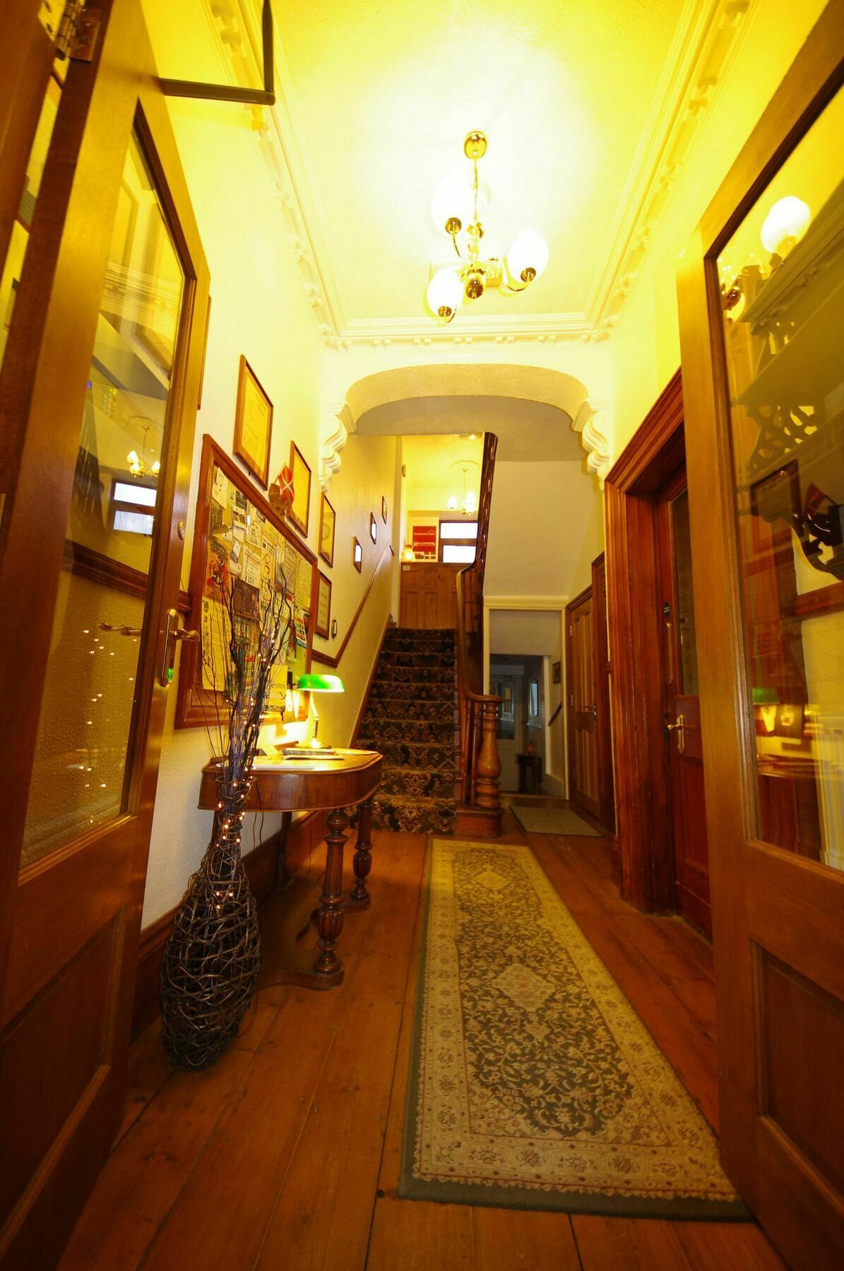 The Strathmore Tenby Extérieur photo